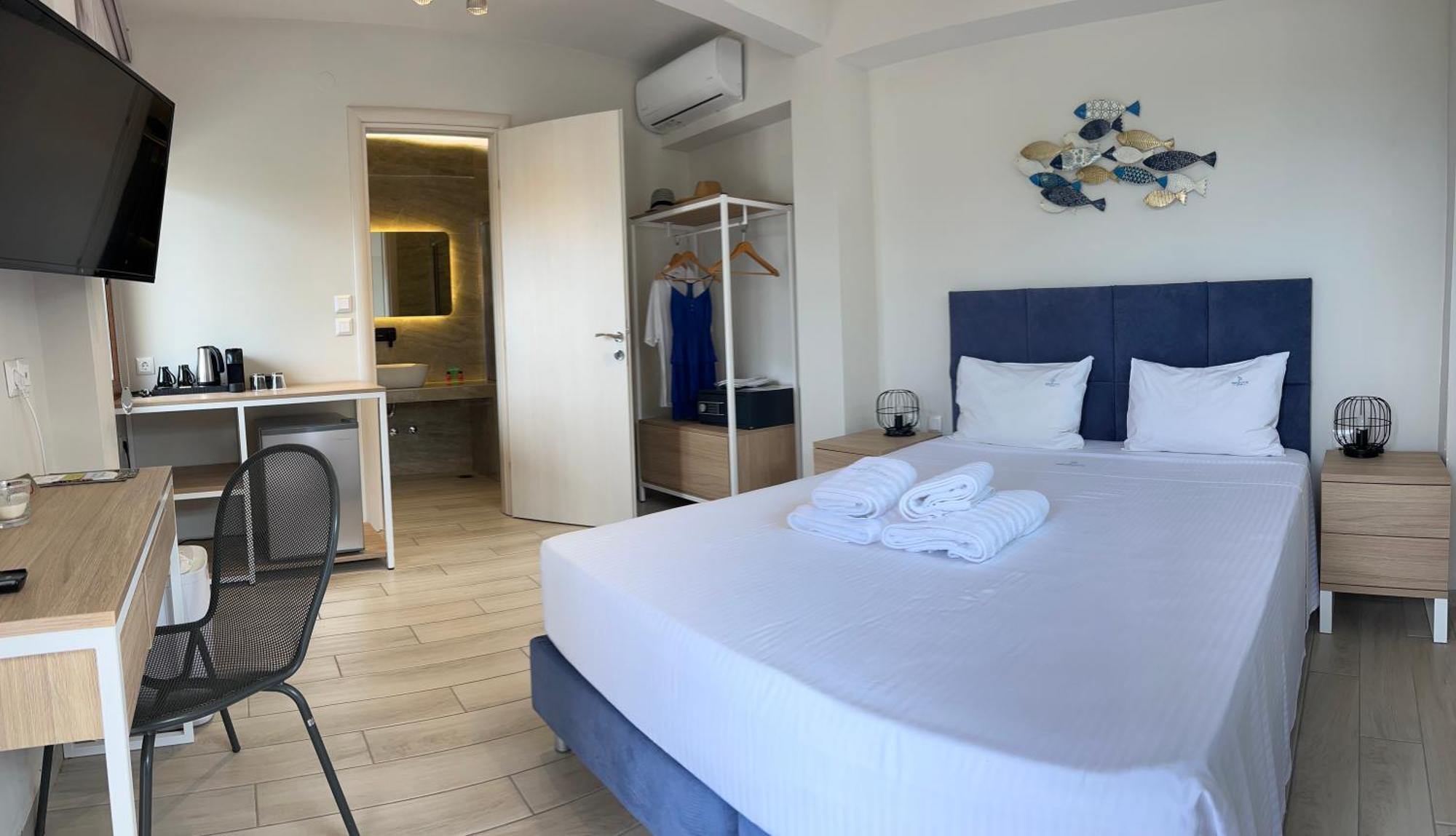 Porto Portes Suites Nea Poteidaia Exterior photo