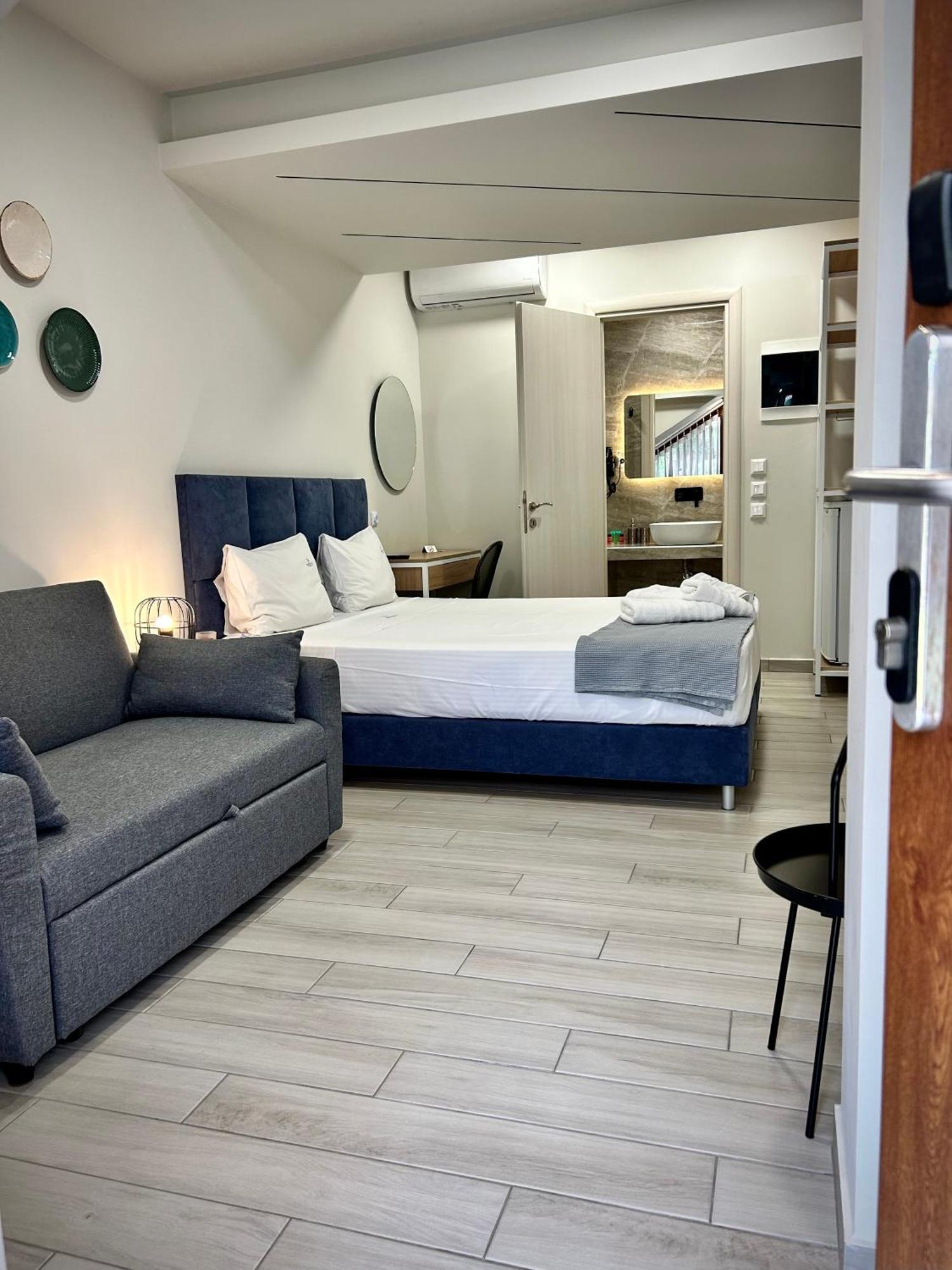 Porto Portes Suites Nea Poteidaia Exterior photo